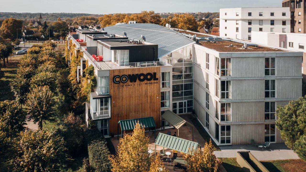 Cowool Cergy Aparthotel Exteriör bild
